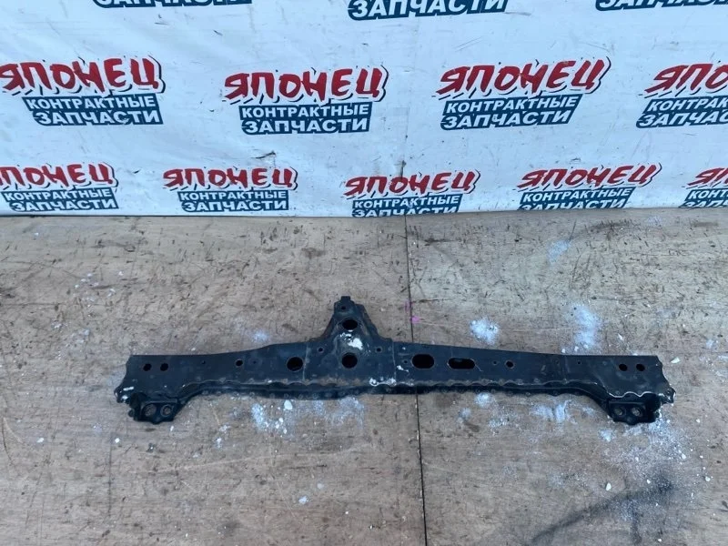 Балка Toyota Prius 5710447020 ZVW30 2ZR-FXE, передняя