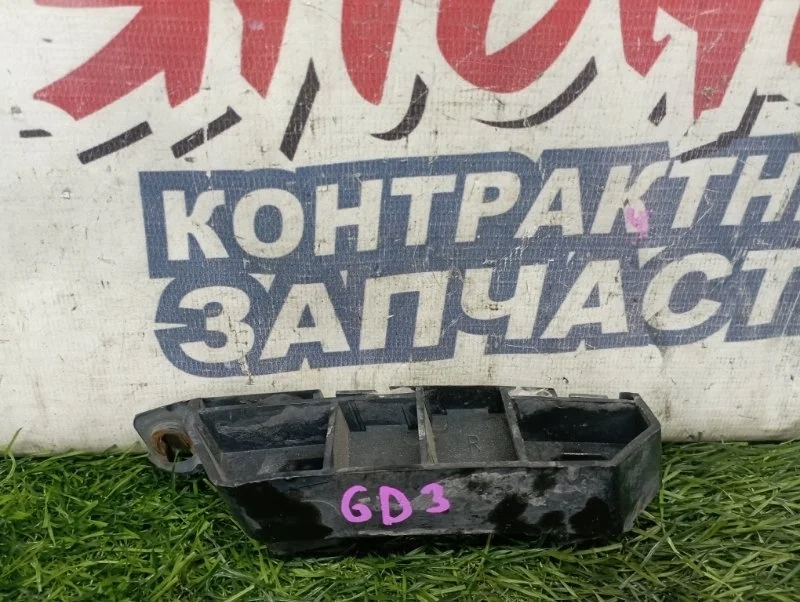 Крепление бампера Honda Fit 71193SAA003 GD3 L15A, переднее правое