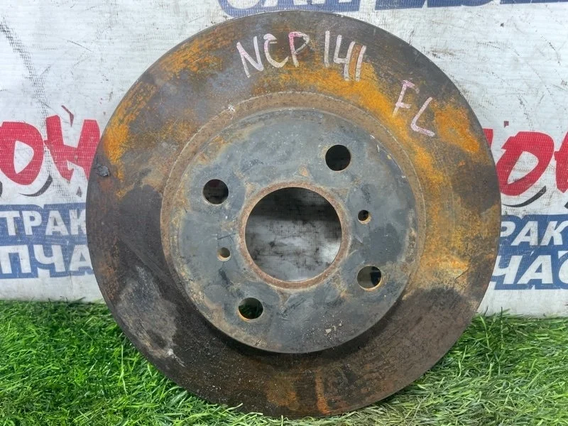 Тормозной диск Toyota Porte 4351252120 NCP141 1NZ-FE, передний