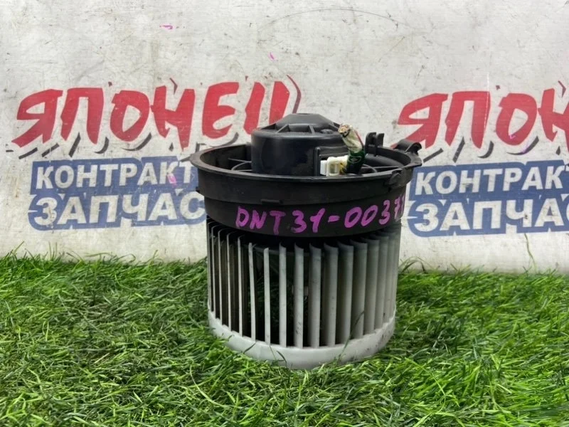 Мотор печки Nissan X-Trail 27225EN000 DNT31 M9R