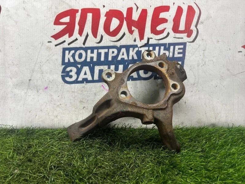 Цапфа Nissan Wingroad 40014ED000 Y12 HR15DE, передняя правая