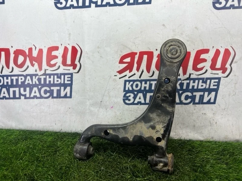 Рычаг верхний Toyota Crown 4879039035 JZS171 1JZ-GE, задний левый