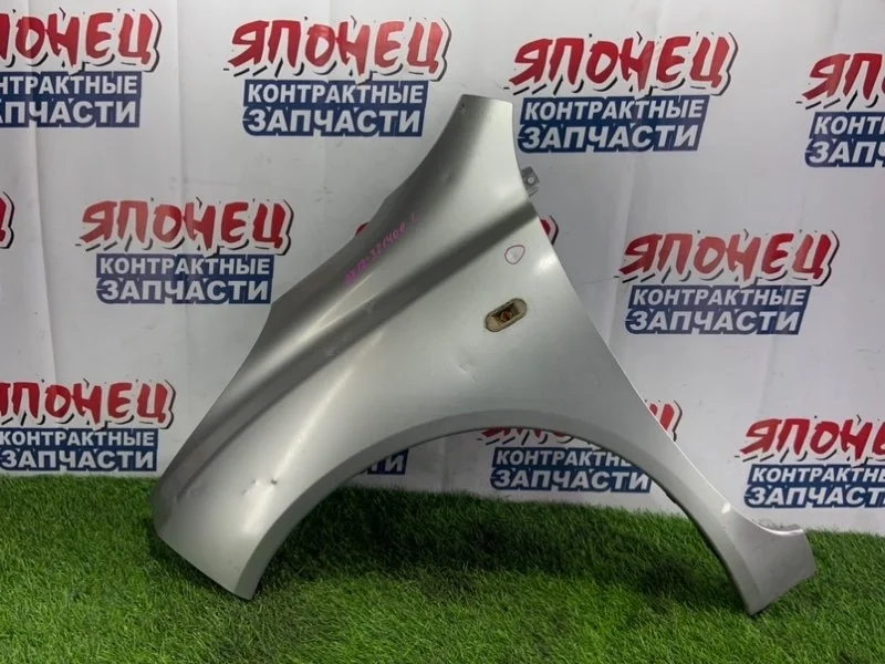 Крыло Nissan March 63101AX030 AK12 CR12DE, переднее левое