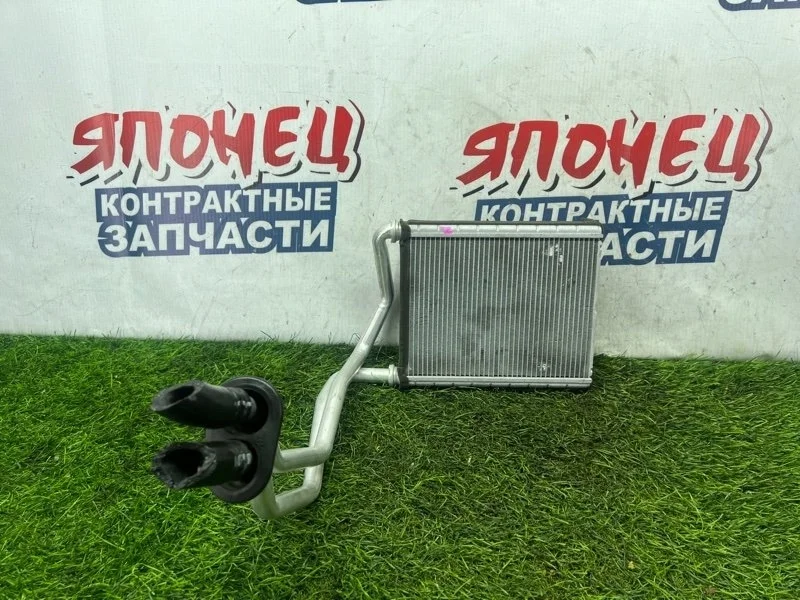 Радиатор печки Toyota Noah 8710733120 ZRR75 3ZR-FAE