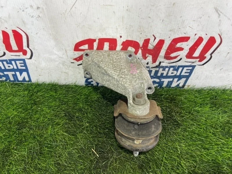 Подушка двигателя Toyota Mark Ii 1236070040 GX110 1G-FE, правая