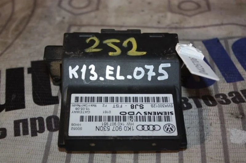 Блок комфорта Volkswagen Tiguan 1K0907530N 1K1