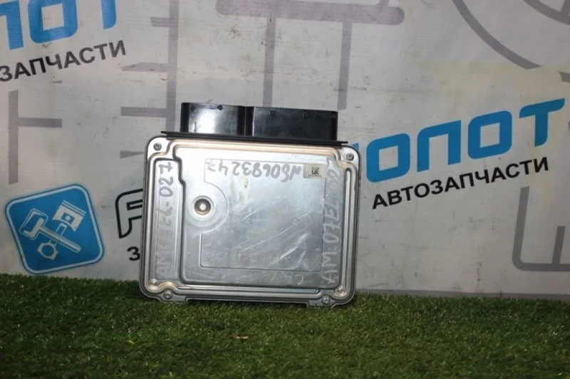 Блок управления двигателем Volkswagen Golf Vi 03С906016AM 517 CAXA