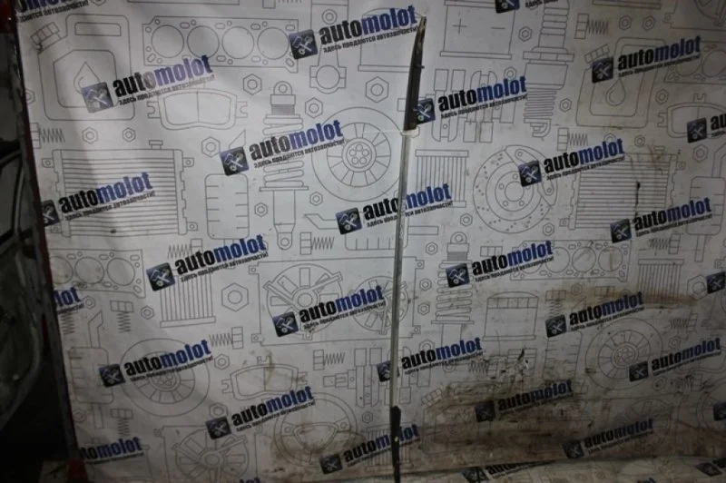 Рейлинг левый Volkswagen Tiguan 5N0860025 5N1