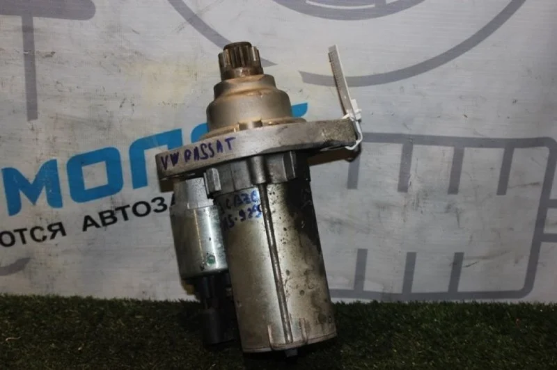 Стартер Audi A3 02M911023M 3C2 AXX