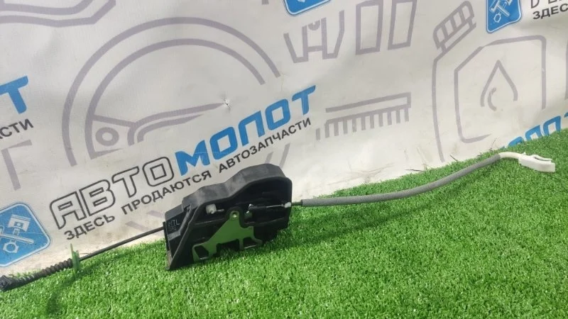 Замок двери задней левой Bmw 1-Series 51227202147 E87