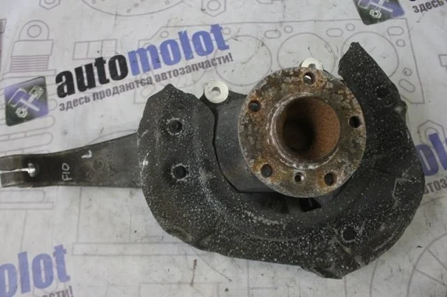Кулак поворотный передний левый Bmw 5-Series 31216775769 F10
