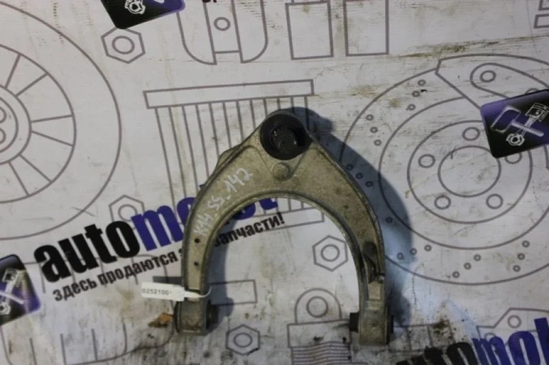 Рычаг передний верхний Bmw 5-Series 31126775967 F01