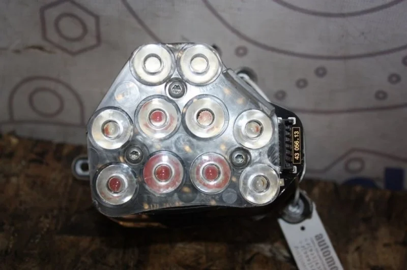 Указатель поворота Bmw 5-Series 63117271901 F10