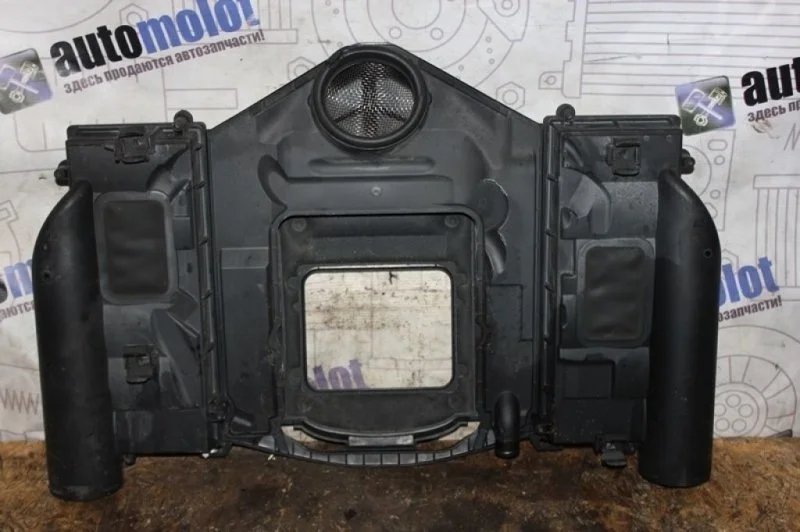 Корпус воздушного фильтра Mercedes-Benz E-Class A2730900601 W211 M273