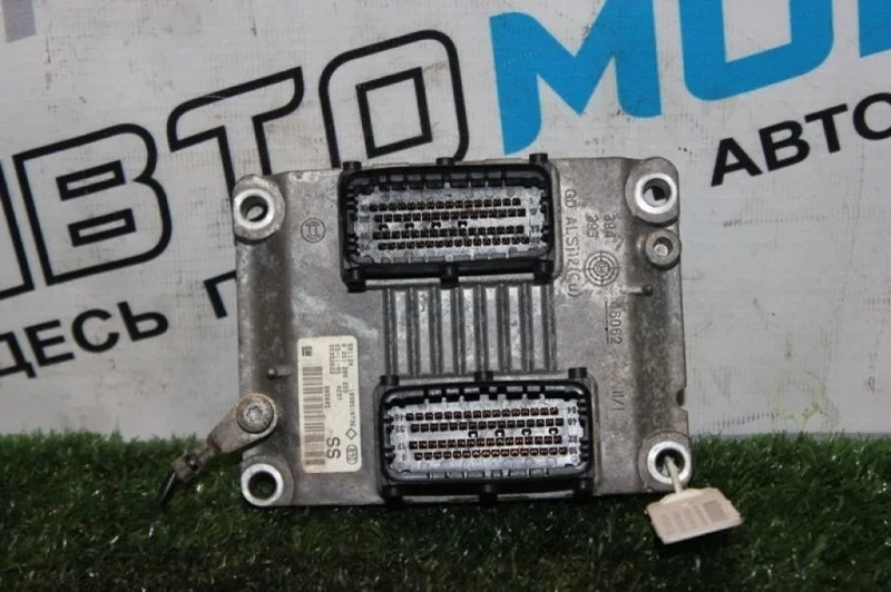 Блок управления двигателем Opel Corsa C 55352622 Z12XEP