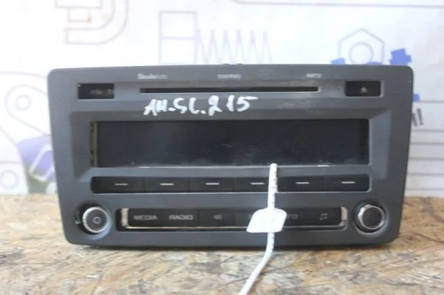 Магнитола Skoda Octavia Ii 1Z0035161M 1Z3