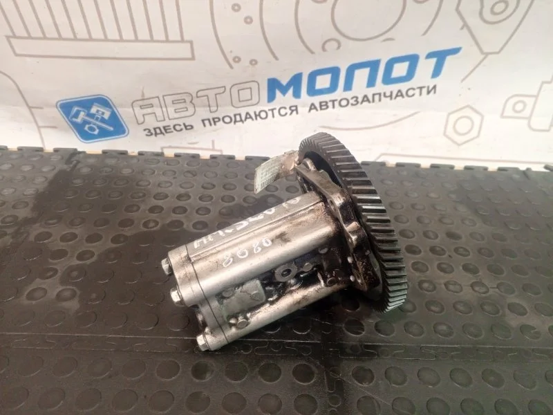 Масляный насос Toyota Land Cruiser 151A051020 VDJ201 1VD-FTV