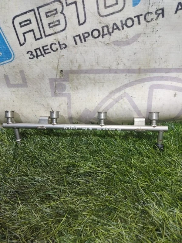 Топливная рампа Chevrolet Aveo 55562597 J300 F16D4