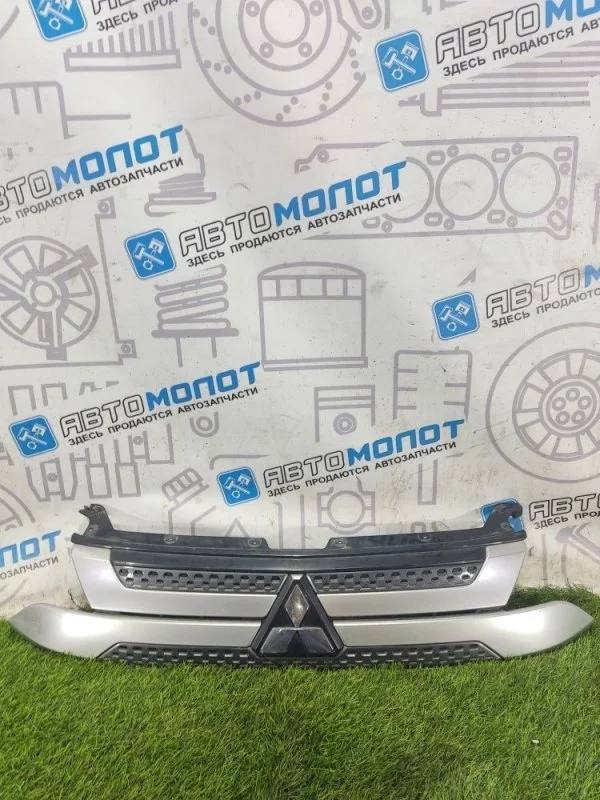 Решетка радиатора Mitsubishi Outlander 2021 7450B298