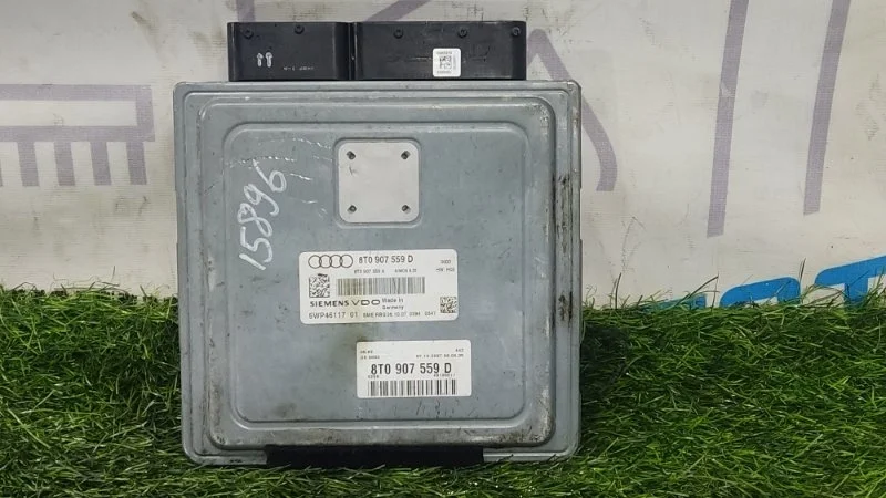Блок управления двигателем Audi A5 8T0907559D 8T3 CAL