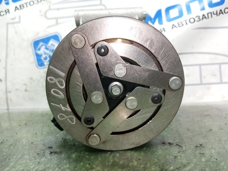 Компрессор кондиционера Volvo S60 31369800 B4164T