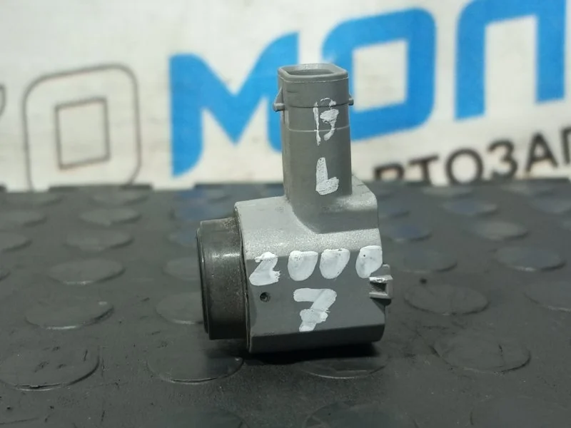 Датчик парковки Volvo Xc60 30786643 B6304T2