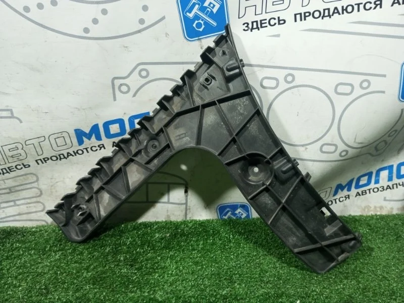 Крепление бампера Audi A6 4G5807454A C7 CHV, правое