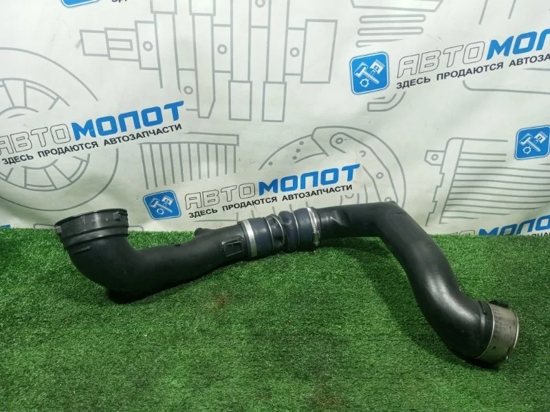 Патрубок интеркулера Bmw 5-Series 13717582314 F10 N55B30A
