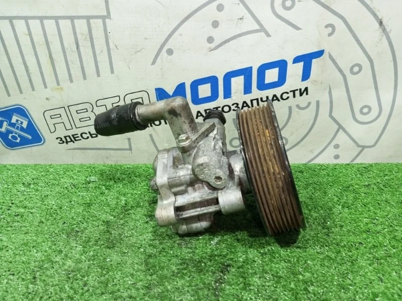 Насос гидроусилителя руля Hyundai Grand Starex H1 571004H000 D4CB VGT 174Л.С