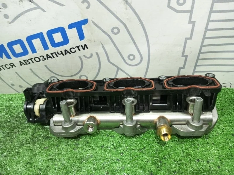 Коллектор впускной Audi A6 06E133109 C7 CGW