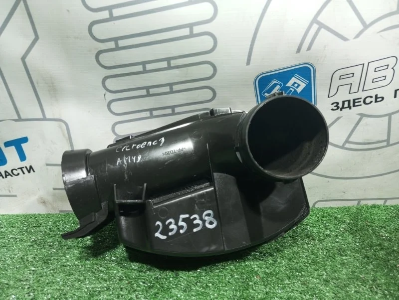 Патрубок воздушного фильтра Peugeot 207 9683340180 5F01