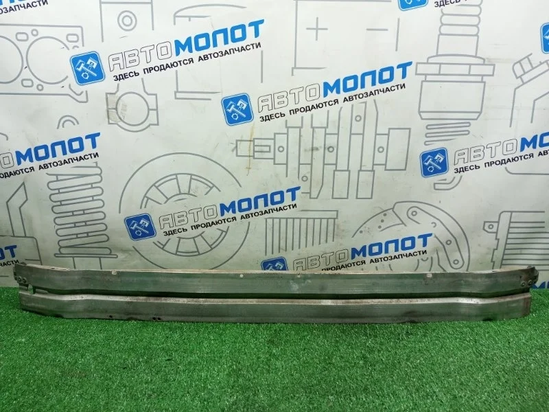 Усилитель бампера Audi Q5 8R0807113B 8R CDN