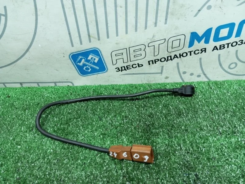 Датчик детонации Volkswagen Touareg 077905377G CDR CDRA