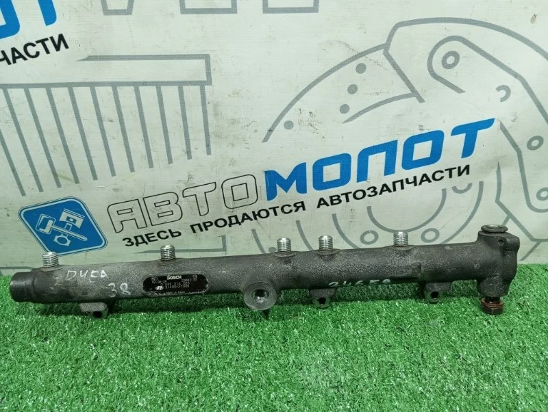 Топливная рампа Hyundai Tucson 2008 3140027000 JM D4EA