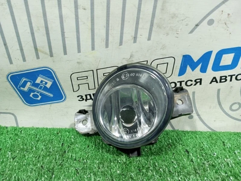 Фара противотуманная правая Nissan Teana 89206441 J32 QR25DE