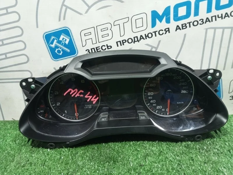 Панель приборов Audi A4 8K0920930M B8 CDH