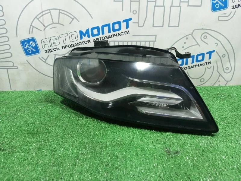 Фара правая Audi A4 8K0941004D 8K5 CDH