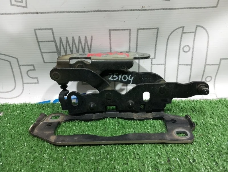 Петля капота Mercedes-Benz C-Class A2048800828 W204 271860