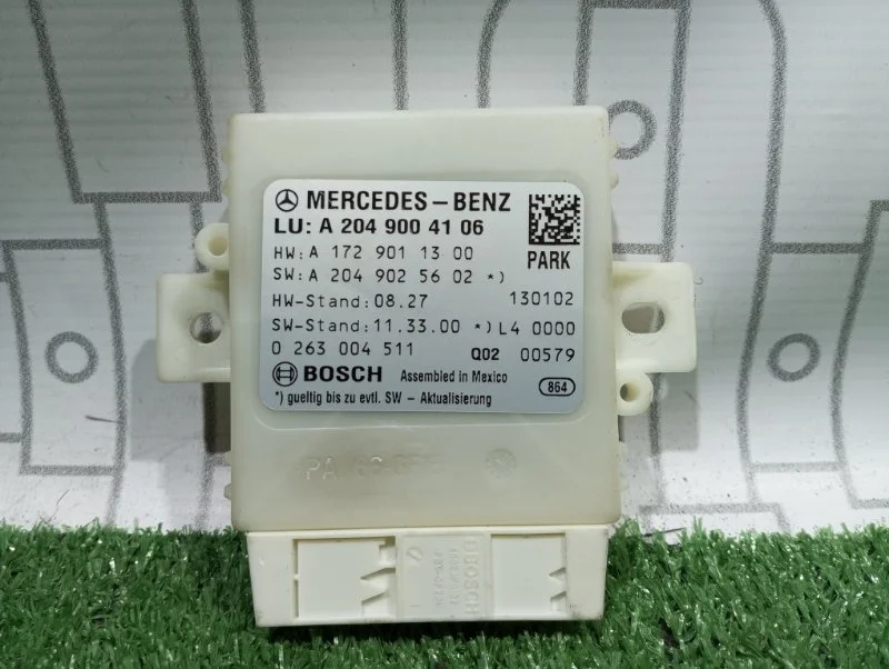 Блок управления парктроником Mercedes-Benz C-Class A2049004106 W204 271820