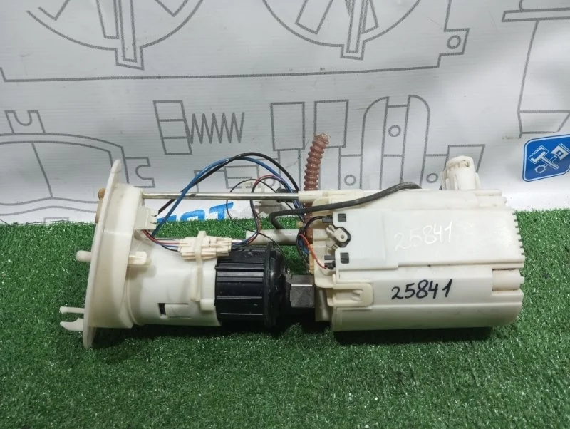 Топливный насос Bmw 5-Series 8K0919051M F11 N52B25AF