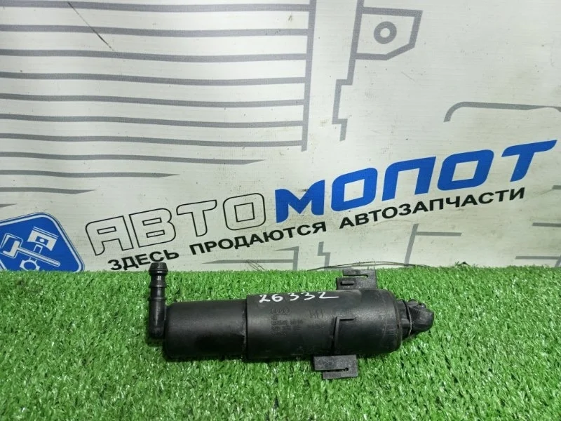 Форсунка омывателя фары Audi A4 8K0955102 B8 CDH, правая