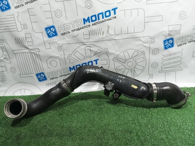 Патрубок интеркулера Audi A3 1K0145838AG 8P CDA