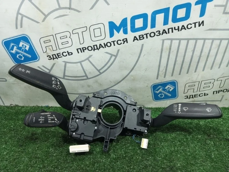 Переключатель подрулевой в сборе Audi A6 4G8953502B C7 CGW