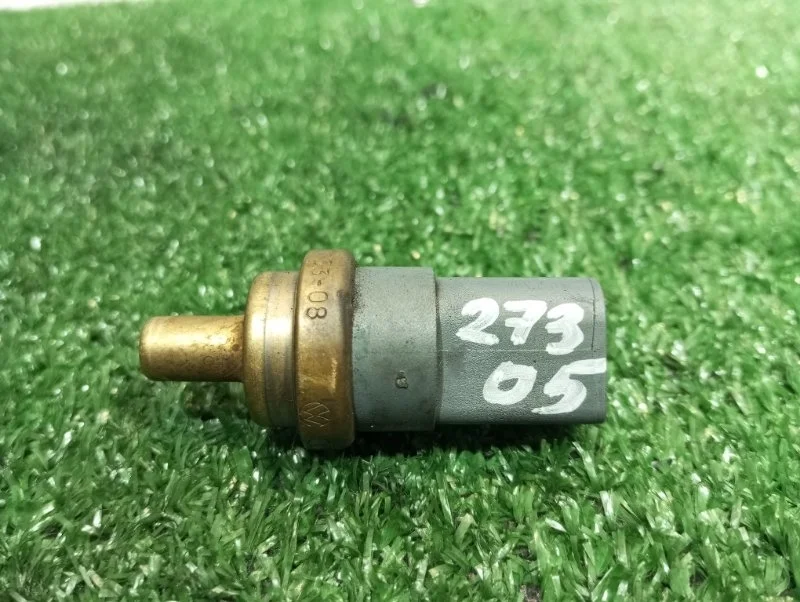 Датчик температуры охлаждающей жидкости Volkswagen Tiguan 06A919501A NF CAW