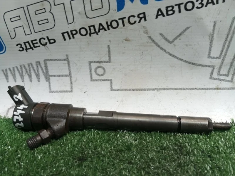 Форсунка дизельная коммон рэйл Hyundai Tucson 2008 3380027400 JM D4EA