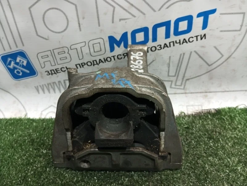 Подушка ДВС Volkswagen Tiguan 5N0199262 5N1 CAW