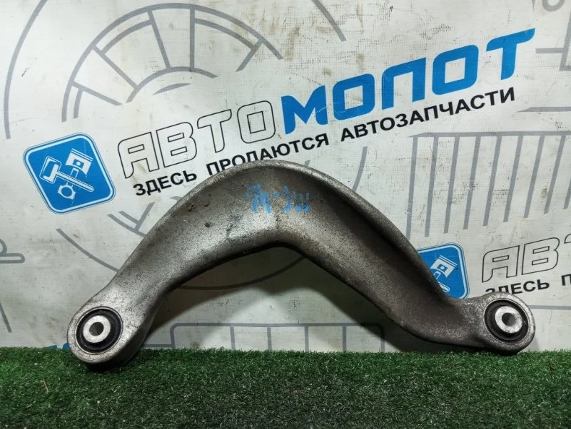 Рычаг задний Audi A4 8K0505323F 8K5 CDH, левый