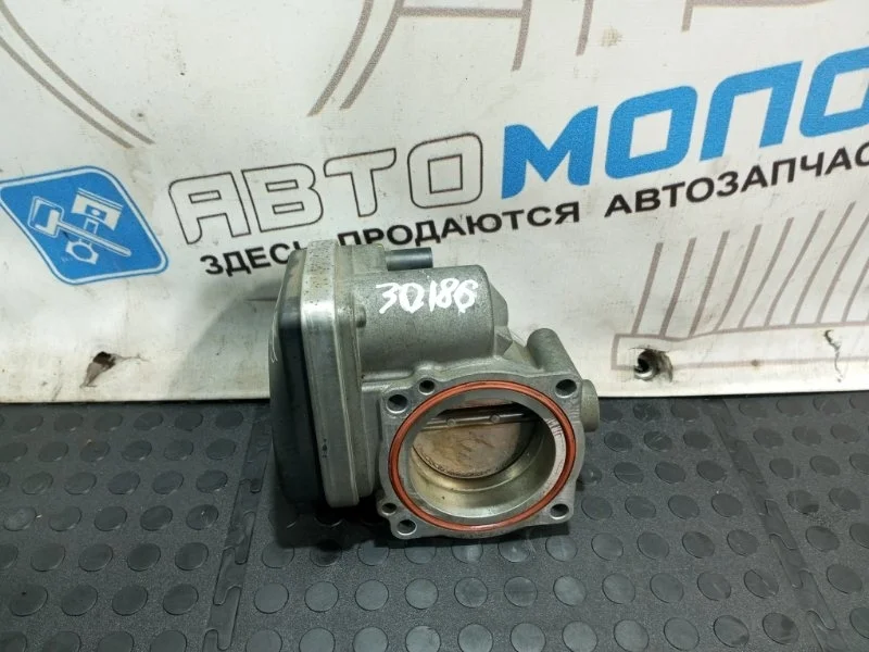 Дроссельная заслонка Bmw 1-Series 13541439224 E87 N46B20BY