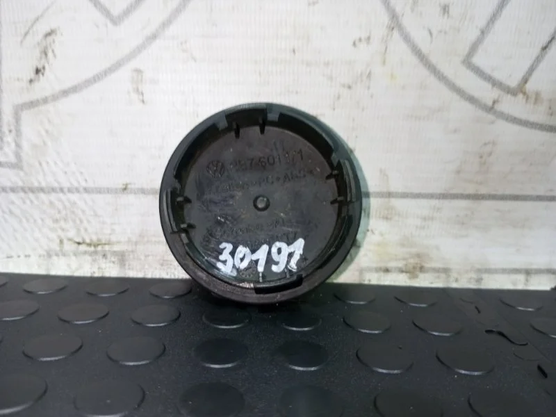Колпак колеса Volkswagen Tiguan 3B7601171 NF CAW
