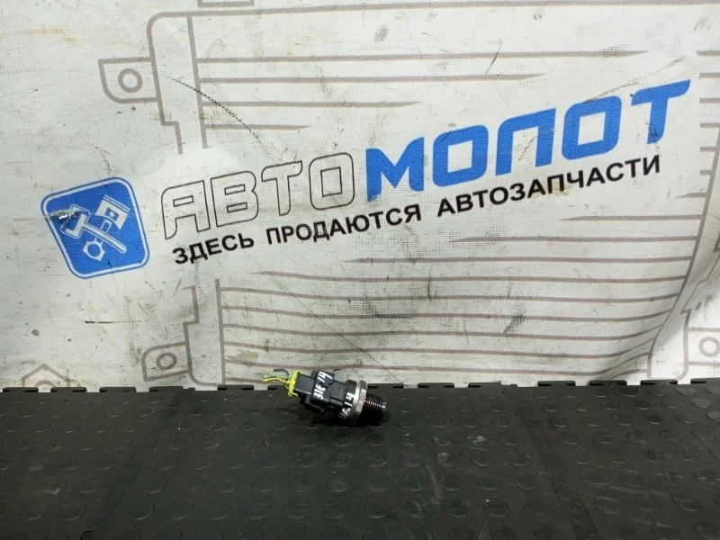 Датчик давления топлива Hyundai Grand Starex 0281002863 D4CB VGT 174Л.С ЕВРО 4